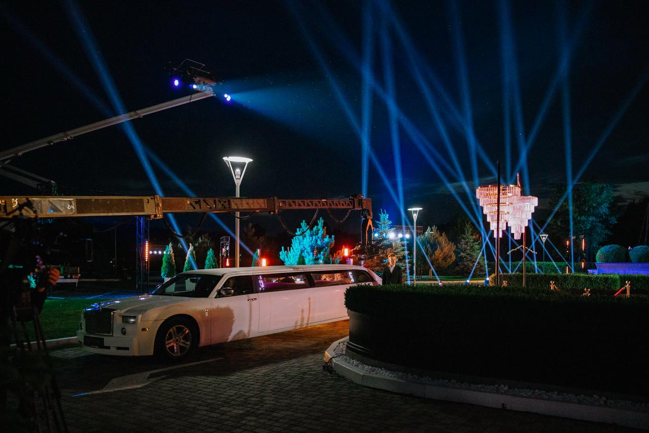 Чого чекати від першого випуску &quot;Холостяка&quot; з Цимбалюком: 26 дівчат і сюрпризи у стилі Голлівуду